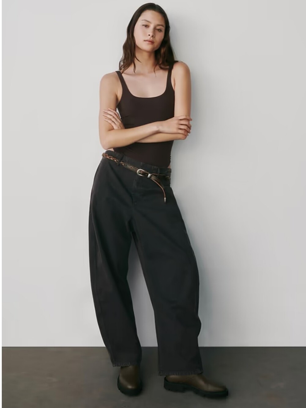 GAP Mid Rise Twill Barrel Pants